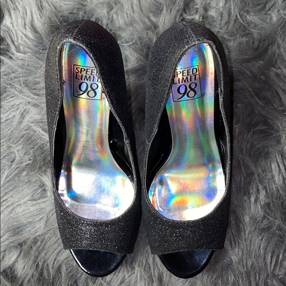 SPEED LIMIT 98 BLACK HEELS